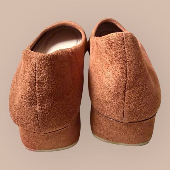 Shein Women's Size 7 38 Brown Faux Suede Heeled Slip On Loafers Pumps - Picture 8 of 9